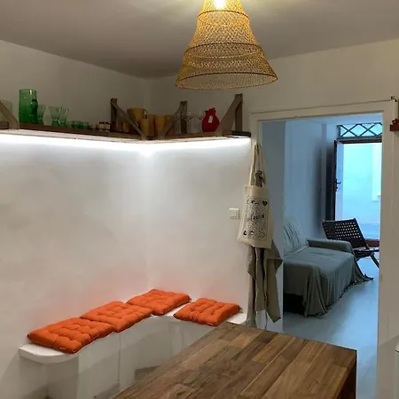 Maison Chaleureuse Typique Dans Le Village * Gruissan